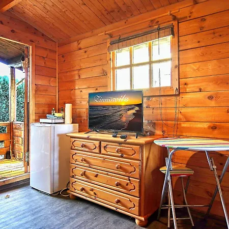 Ostseebad-zinnowitz-knuffeliges-ferienzimmer-im-holzhaus *