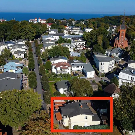 Ostseebad-zinnowitz-knuffeliges-ferienzimmer-im-holzhaus